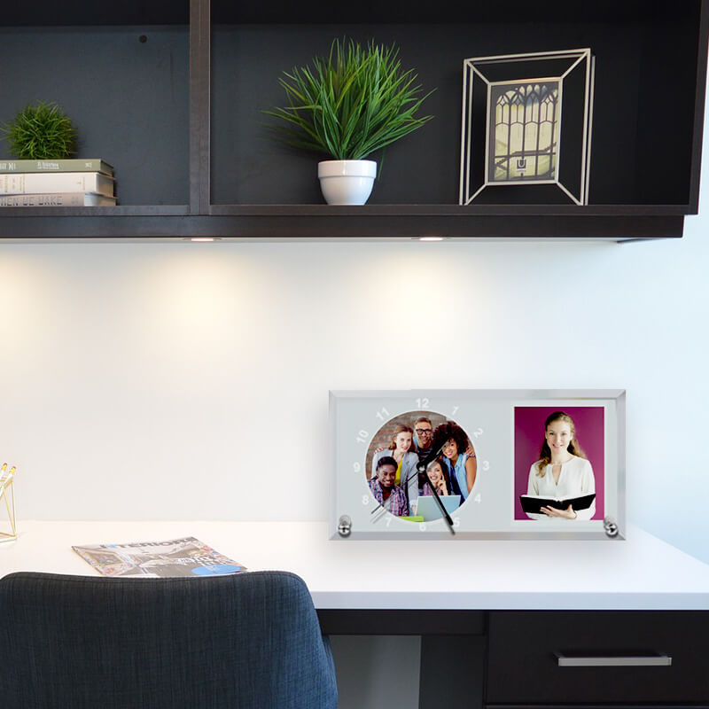 Ceas oglindă de birou din sticlă