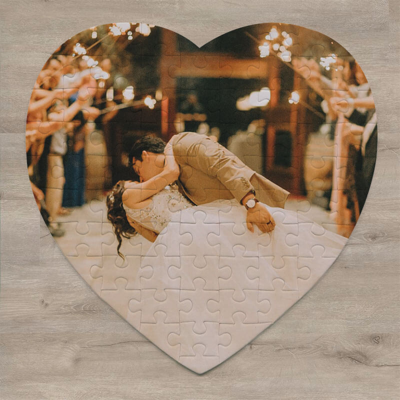 Puzzle în formă de inimă personalizat