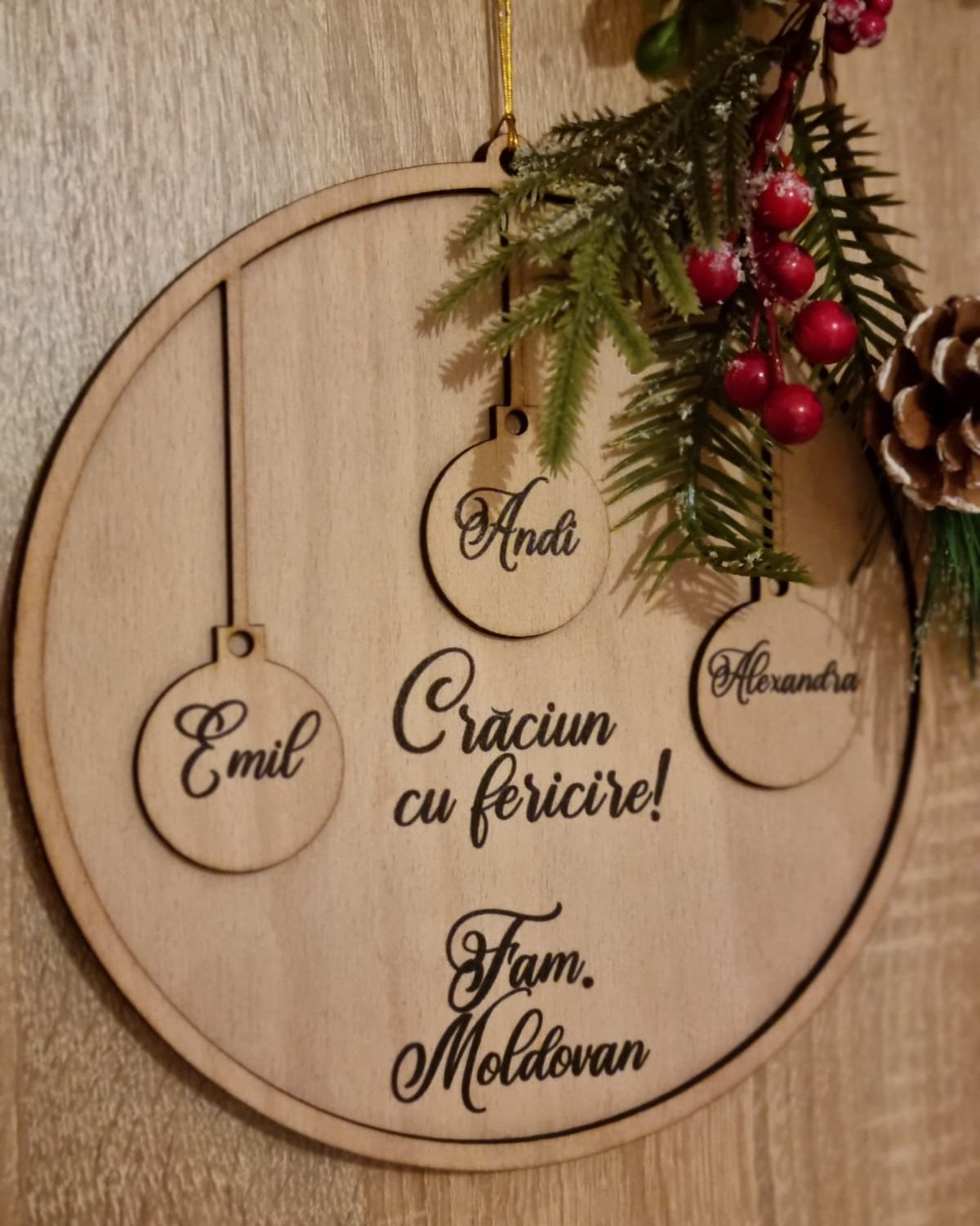 Ornament de usa/brad