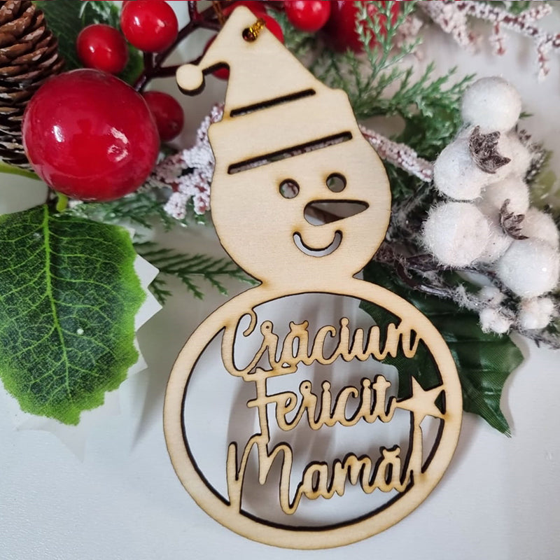 Ornament din lemn om de zapada